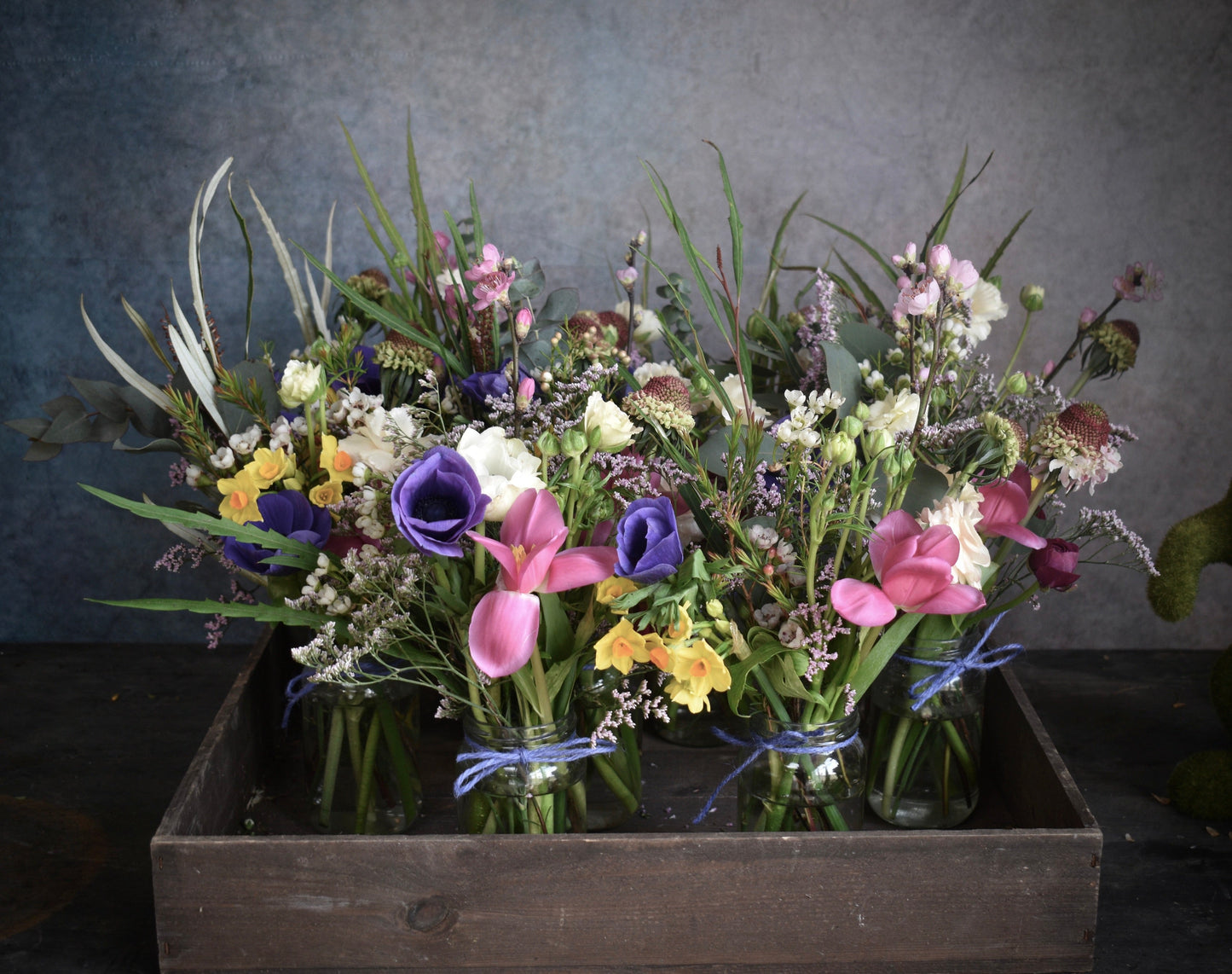 Jam Packed Friday ~ subscription flowers