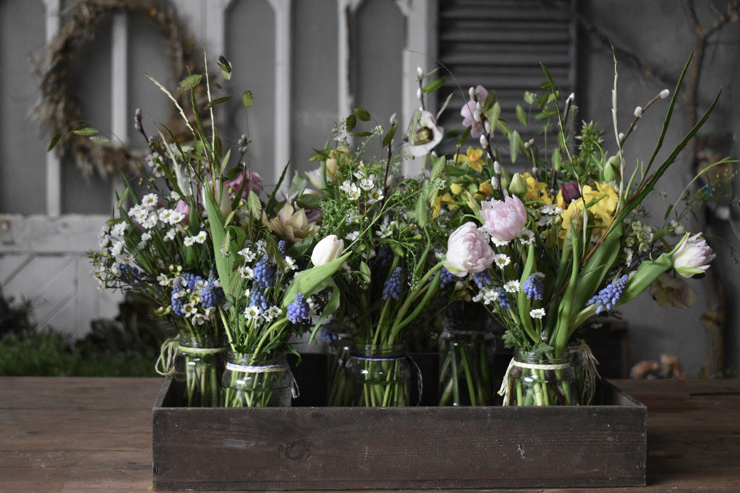 Jam Packed Friday ~ subscription flowers