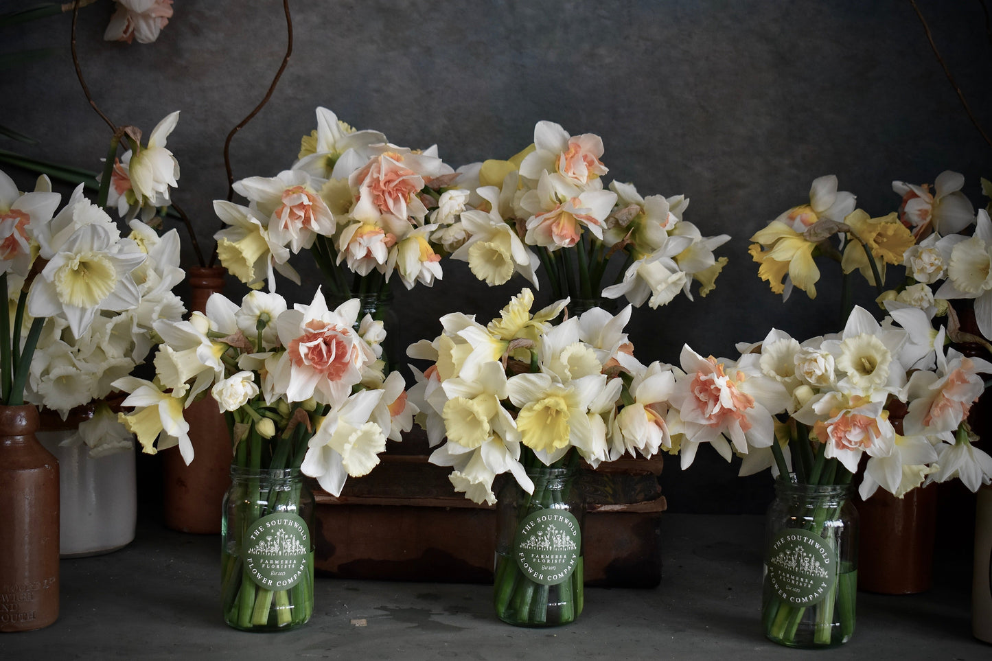 Jam Packed Friday ~ subscription flowers